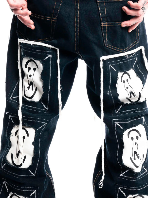 Black Framed Logo Jeans — close-up detail of the piece by PrototypesParis Detail