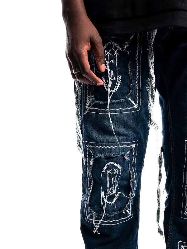 Brut Framed Logo Jeans — close-up detail of the piece by PrototypesParis Detail