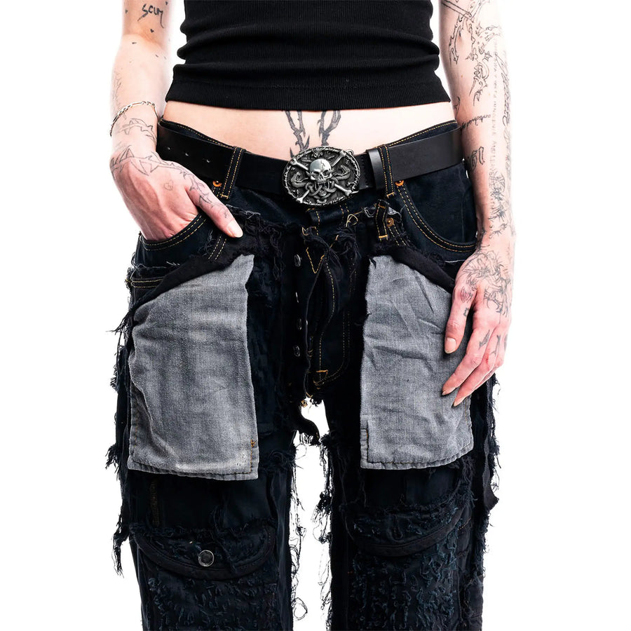 Obsidian Pockets Denim — close-up detail of the piece by PrototypesParis